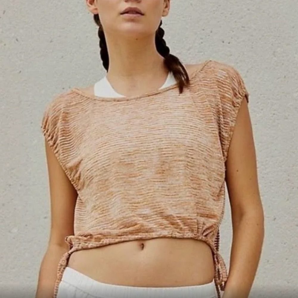 NWOT Free People, Tied and True Circle Back Tee In X-Small
